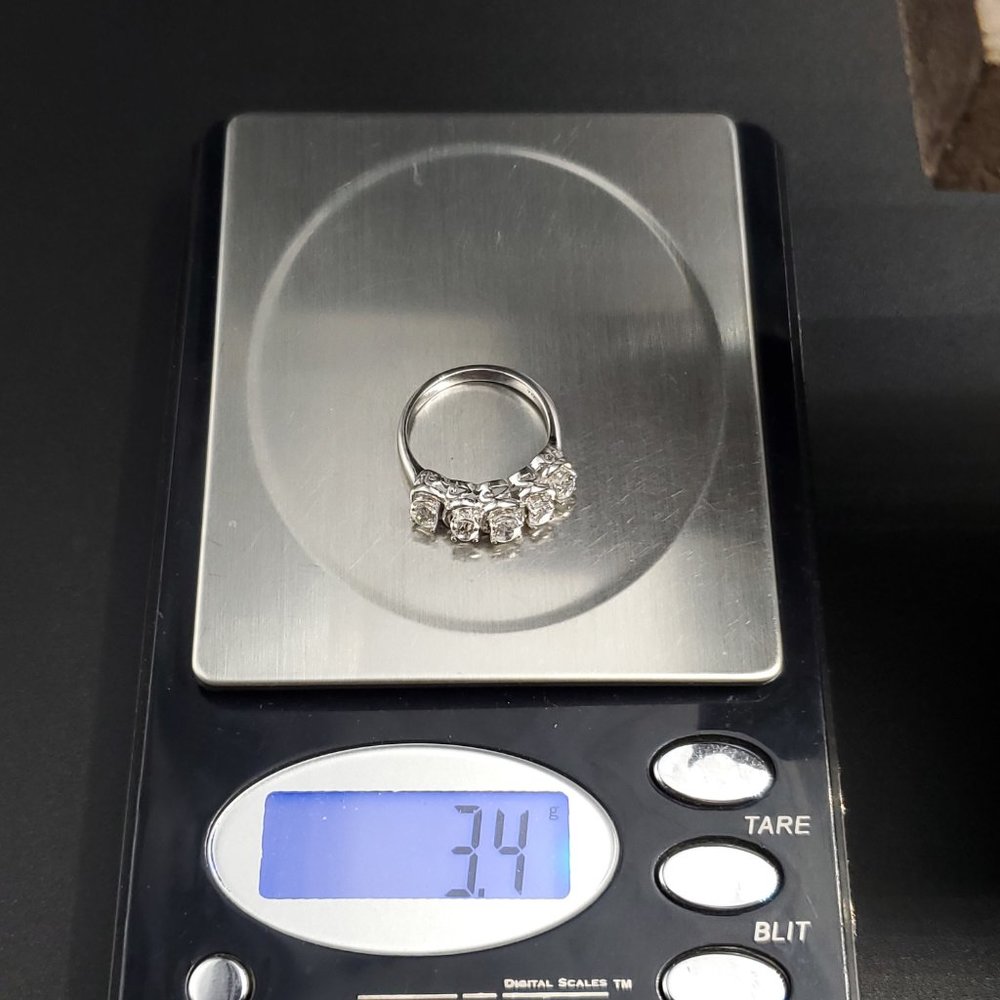 Size 6.25 Sterling Silver Five Brilliant Cubic Zirconia Ring - Picture 9 of 9